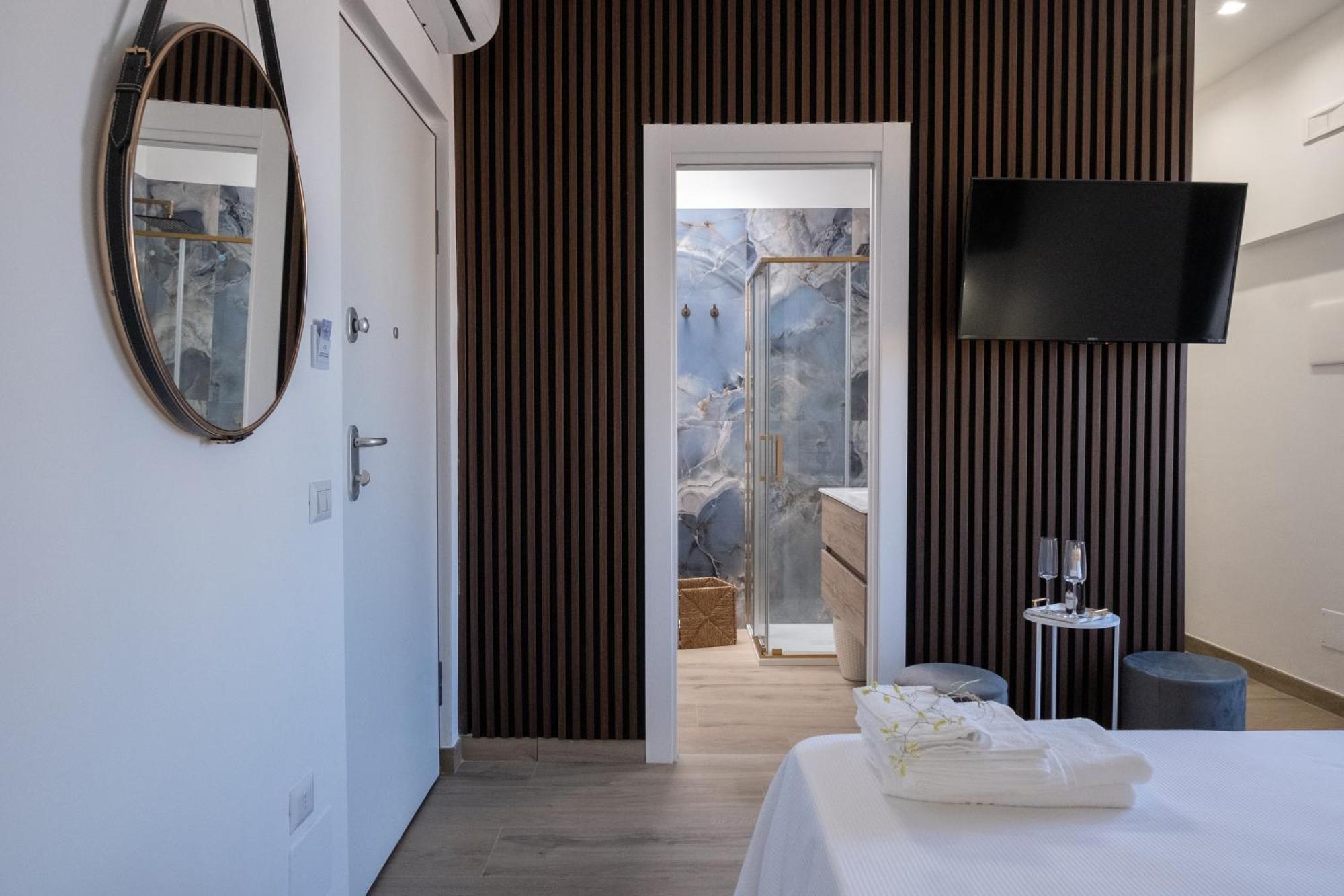 Coraline Deluxe Rooms Castellammare di Stabia Eksteriør billede